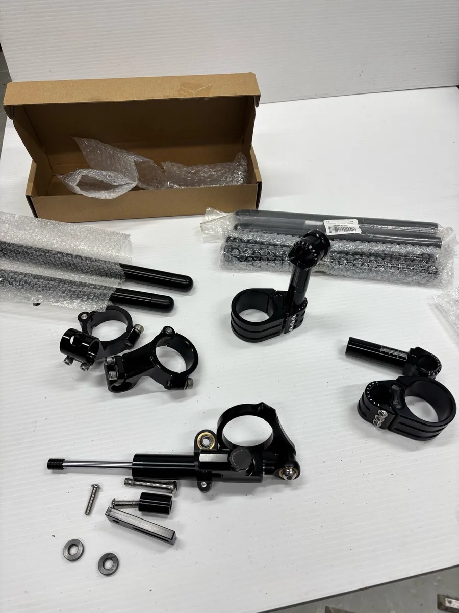 Garage clean out Honda Triumph BMW Yamaha - Image 4