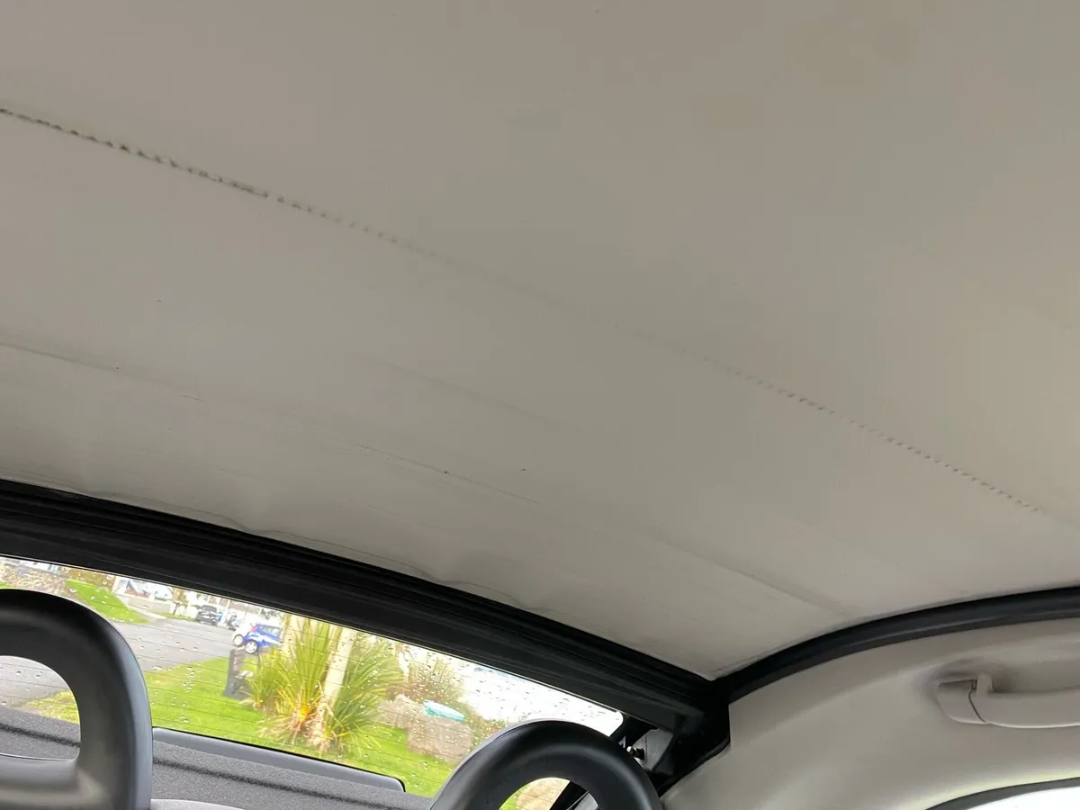 Rare Citroen Pluriel with new NCT - Image 4