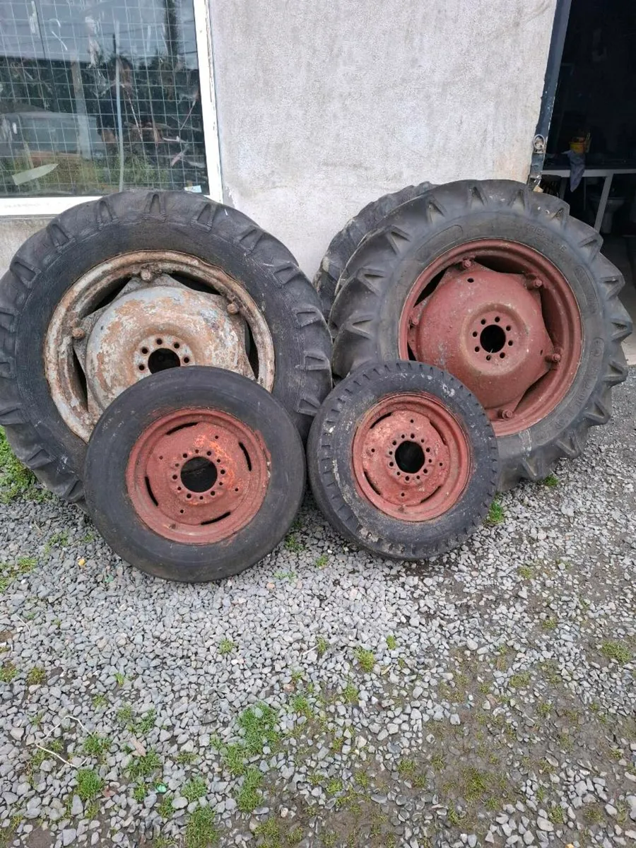 Selection of wheels and tyres - Image 1