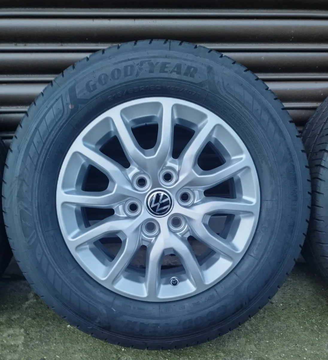 VW Trans 2026 New Model Genuine 16"Alloys - Image 1