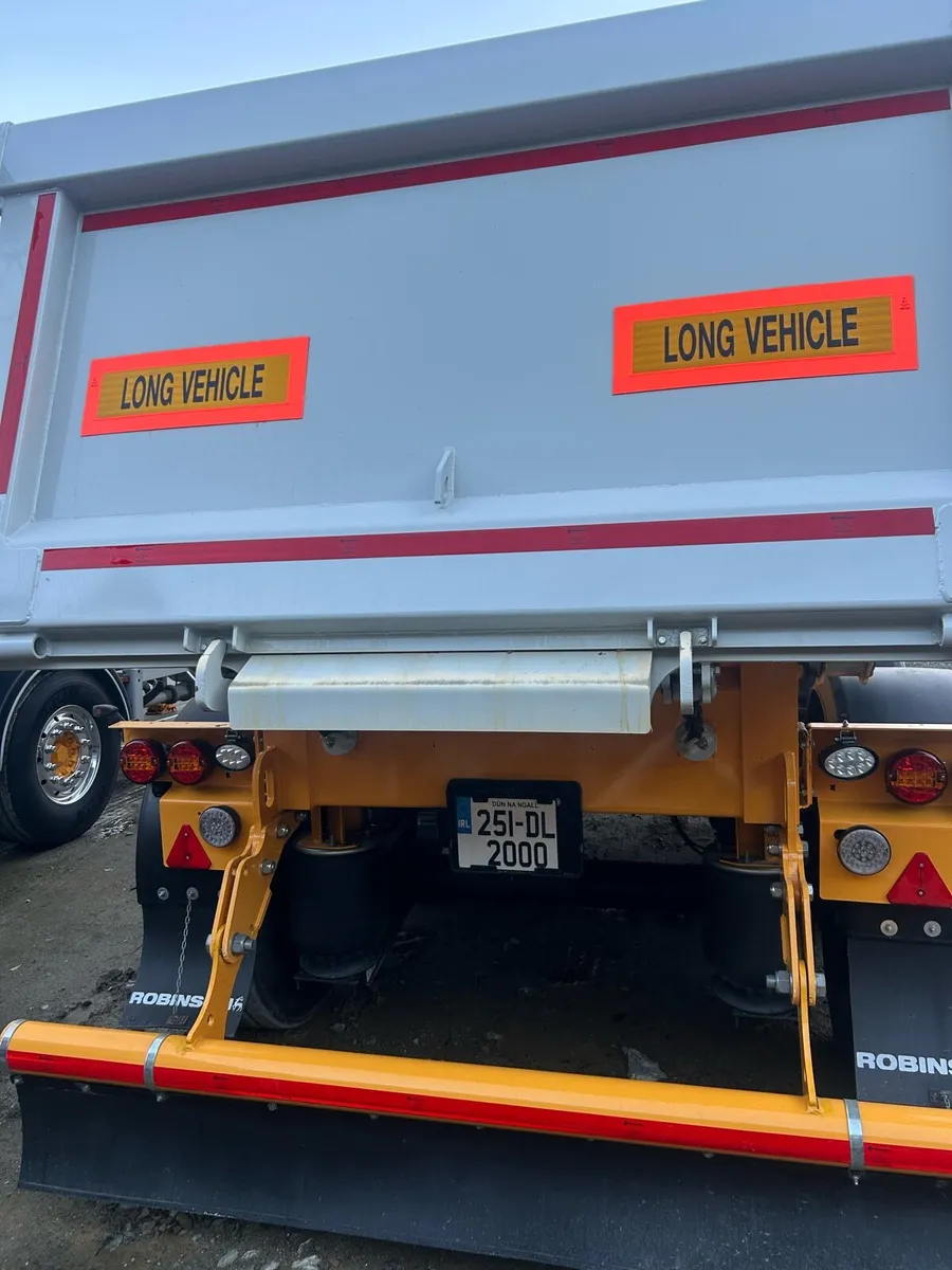 Robinson Aggregates Trailee - Image 4