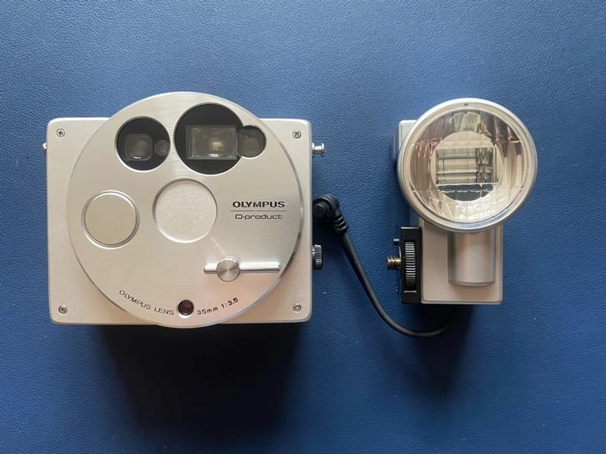 Vintage 35mm Film Camera - Image 3