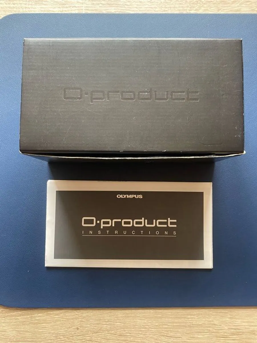 Vintage 35mm Film Camera - Image 1