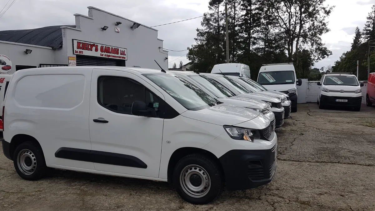 Peugeot Partner 2021 HI SPECK MINT VAT INVOICE - Image 2