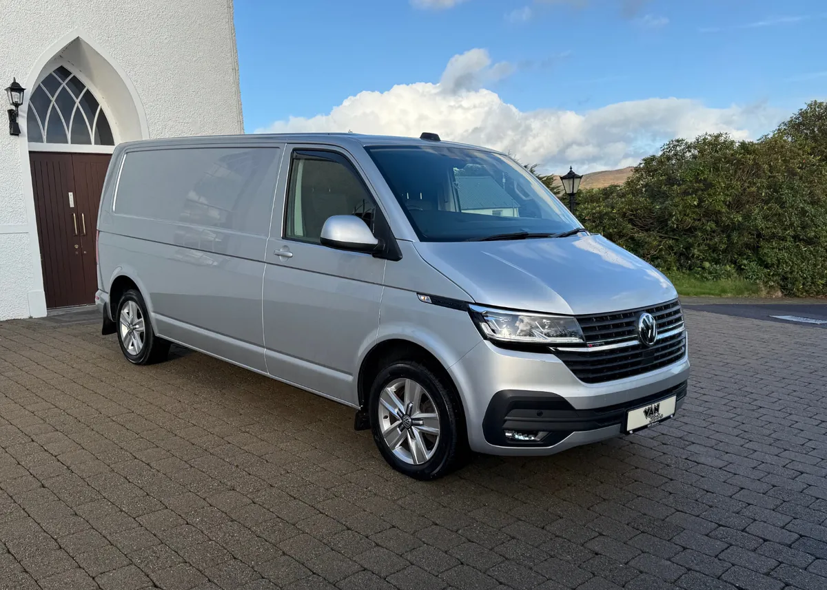 2021 Volkswagen Transporter Highline DSG 204Bhp - Image 1