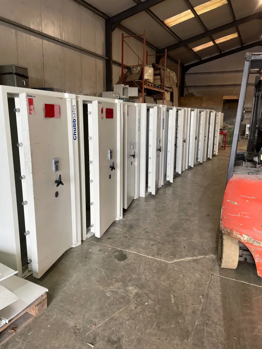 Safes - Image 1
