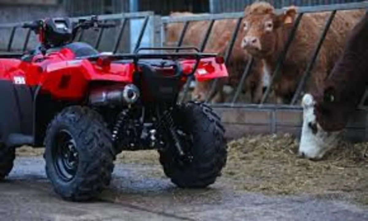 Honda TRX 520 FM6 Manual Quad - Image 3