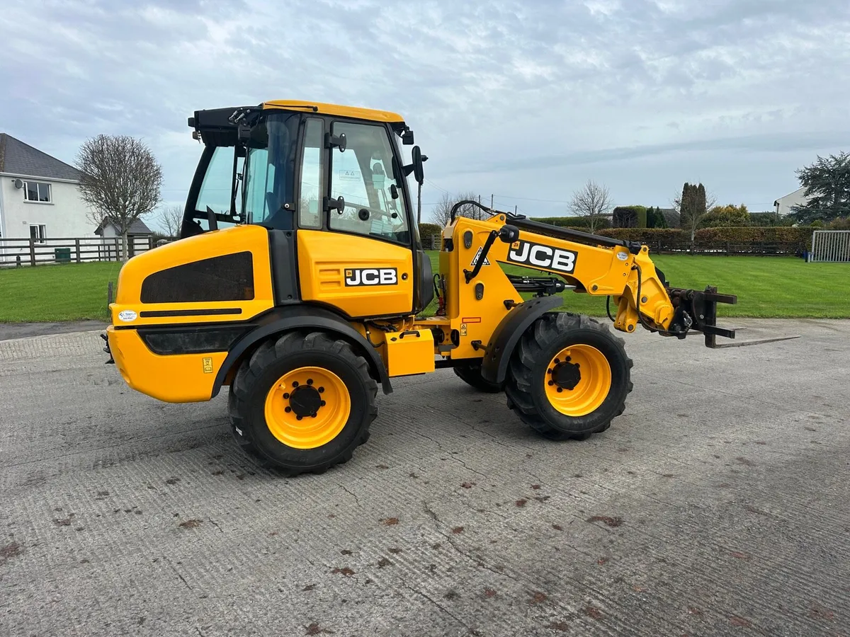 Jcb tm220 - Image 4