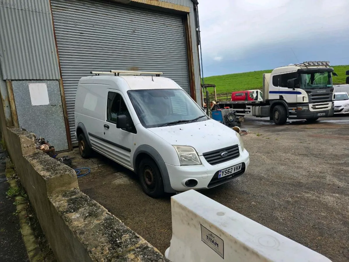 Transit Connect - Image 1