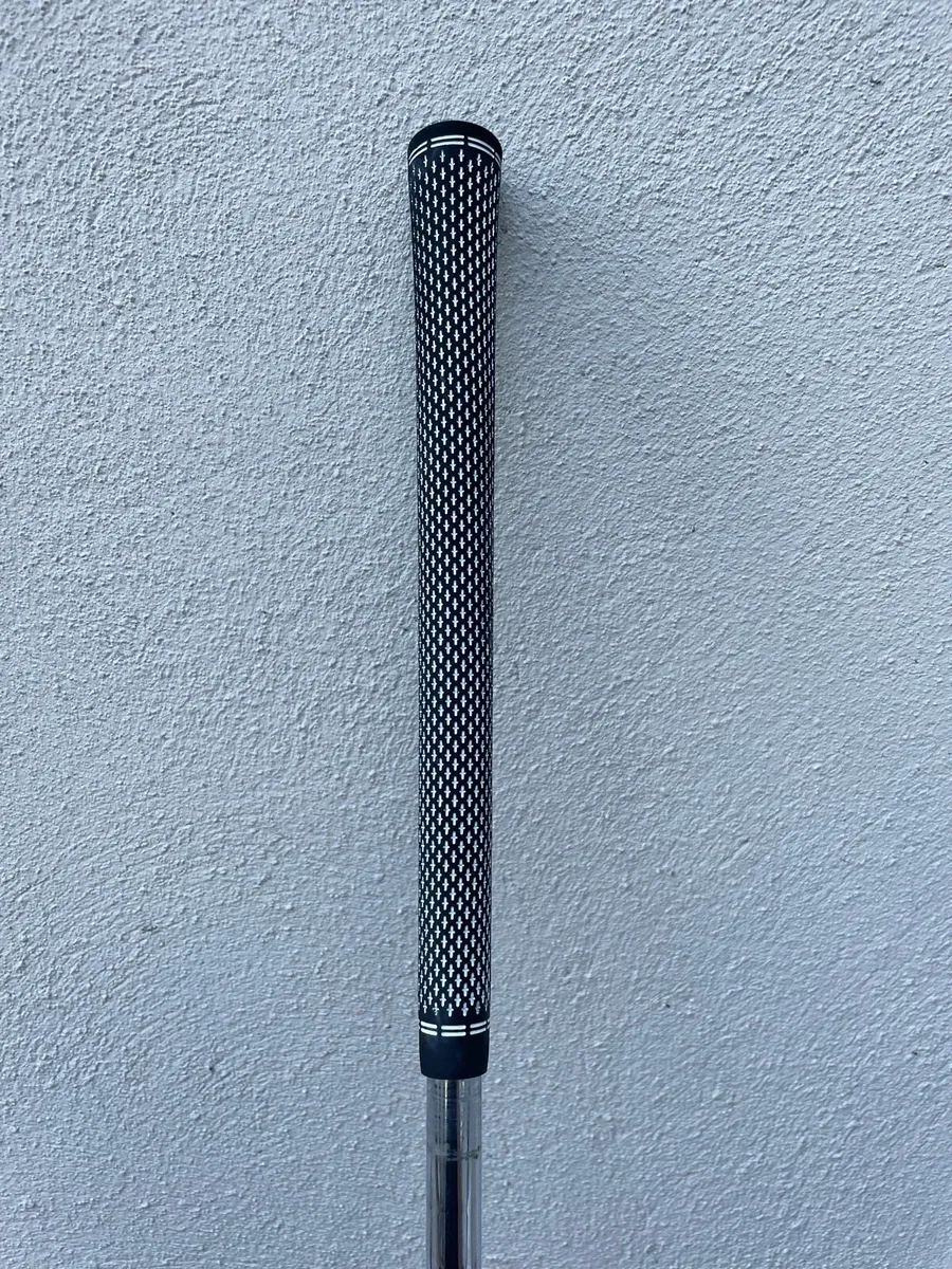 Ping i5 left handed irons - Image 4