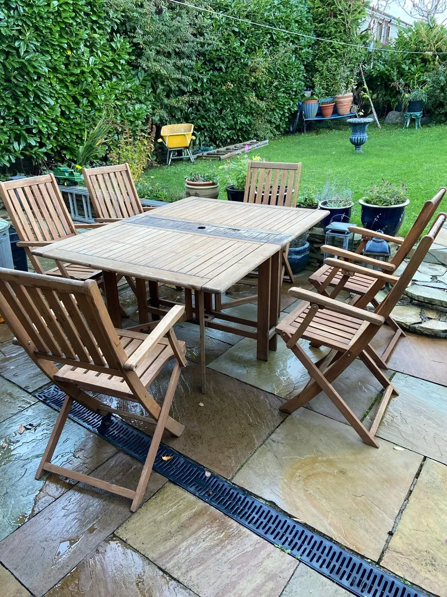 Patio. Table.  &.  Six. Chairs - Image 2