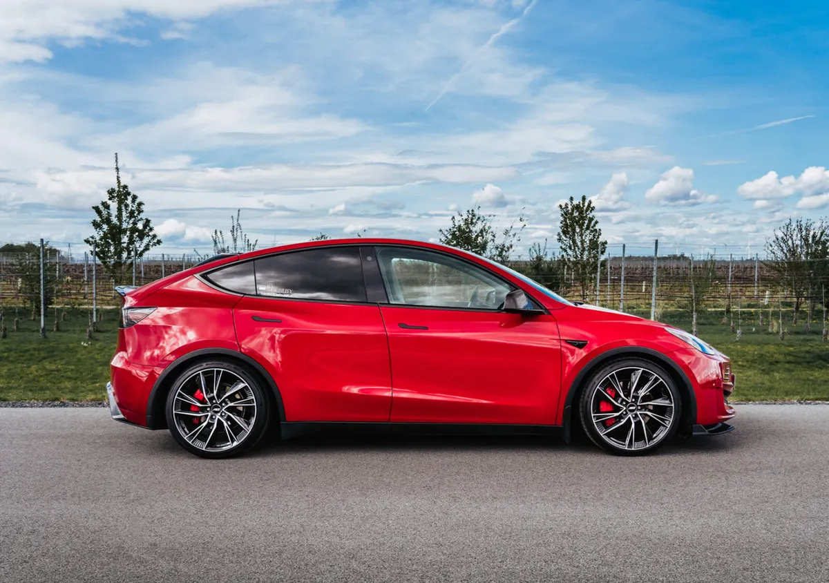 Tesla alloy wheels by Route 66 - Image 4