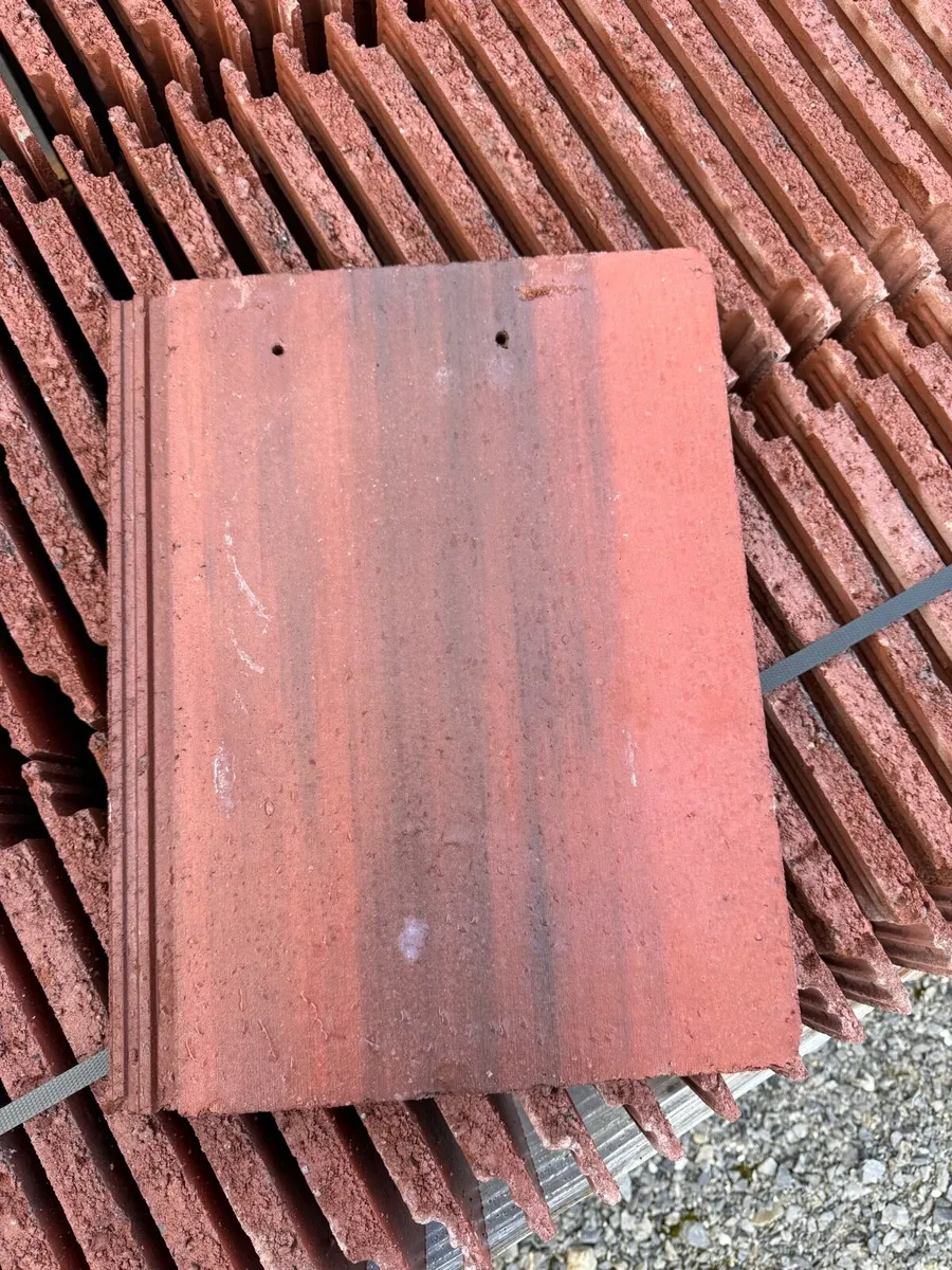 Roof tiles - Image 3