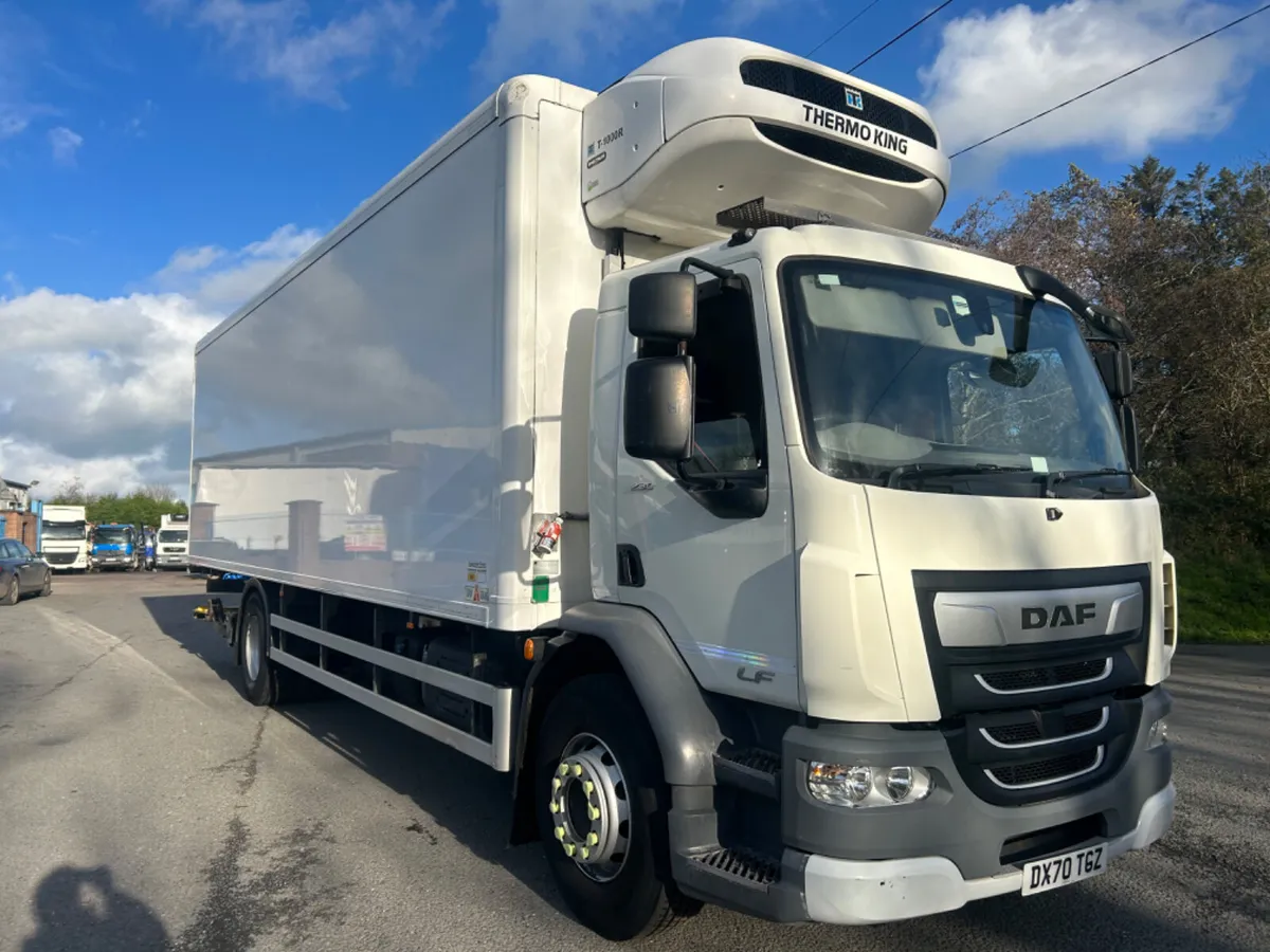 2020 Daf lf230 18 ton multi temp fridge tail lift - Image 3