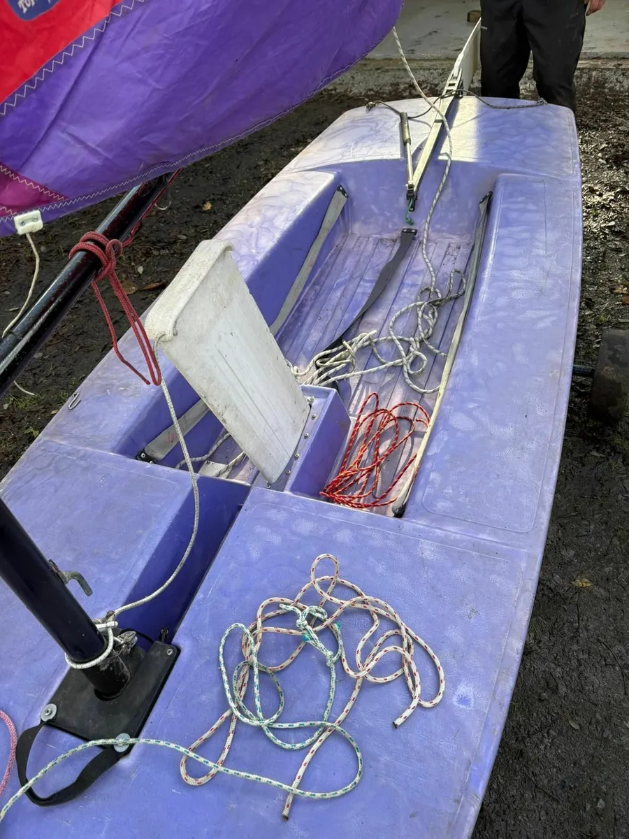Topper Sailing Dinghy - Image 2