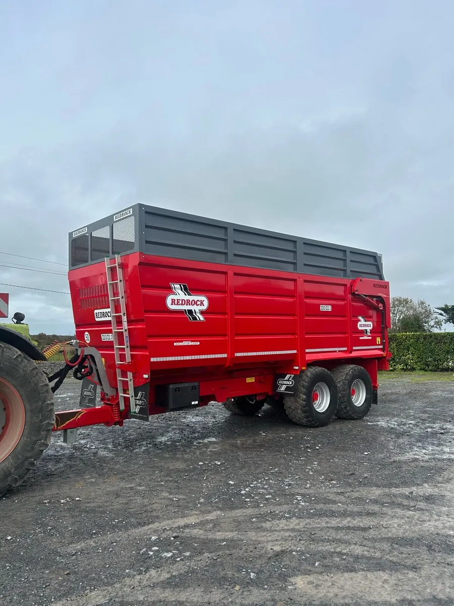 Redrock 22ft silage trailer - Image 2