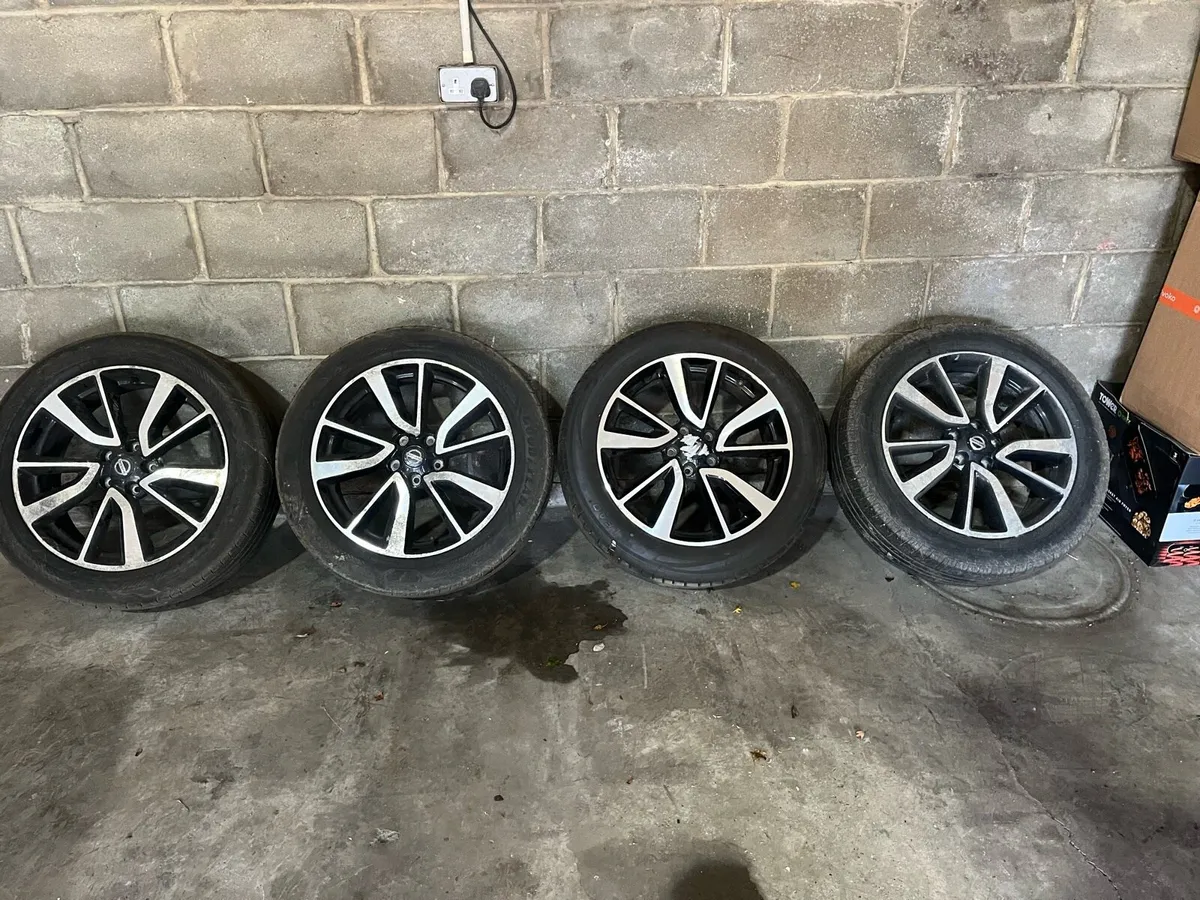R19 xtrail alloy wheels - Image 1