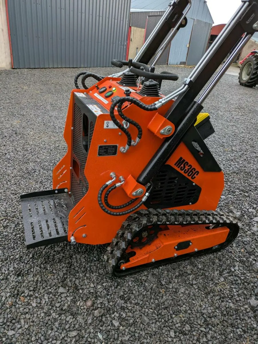 Skid steer loader - Image 3