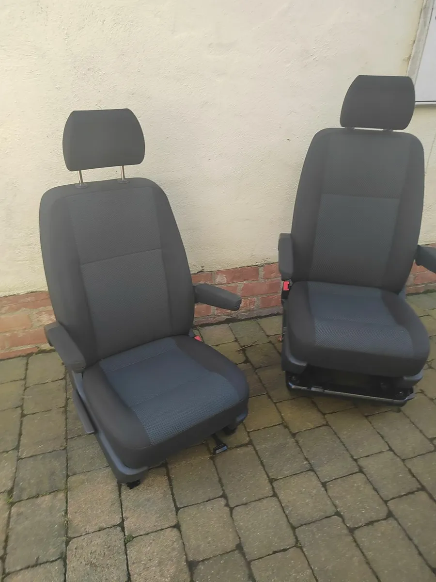 VW T6 T5 Transporter Pair Of Front Capitan Seats - Image 2