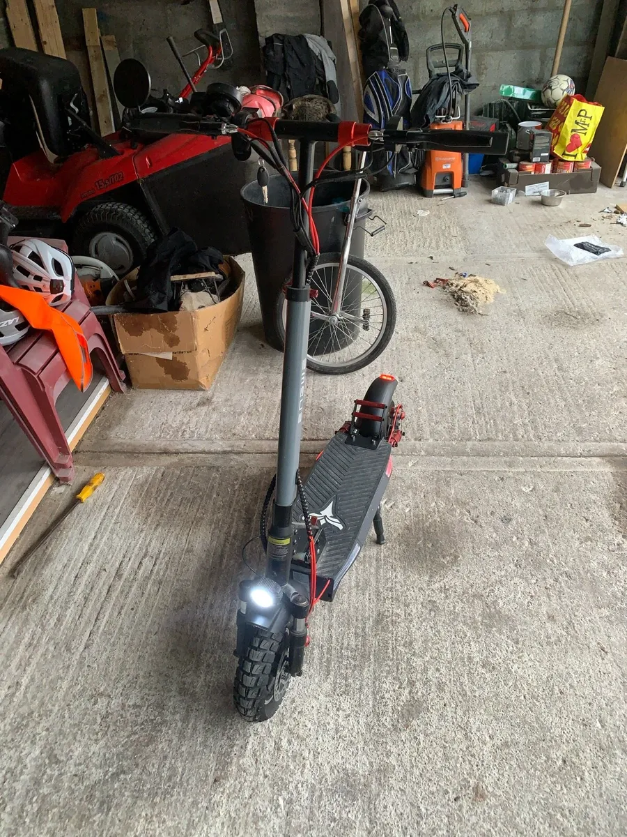 E scooter - Image 2
