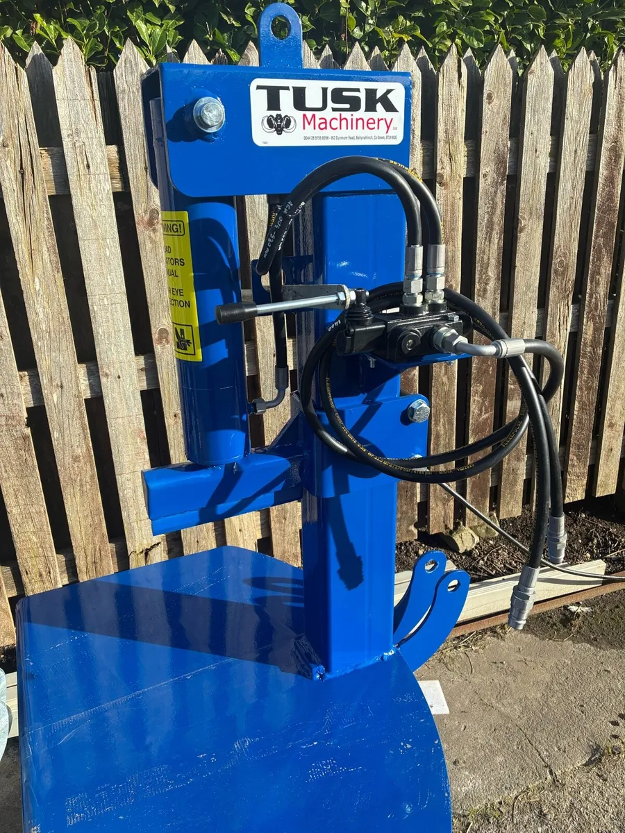 Tusk log splitters - Image 2