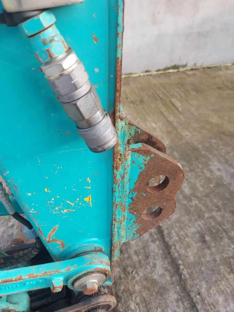 Mini digger - Image 2