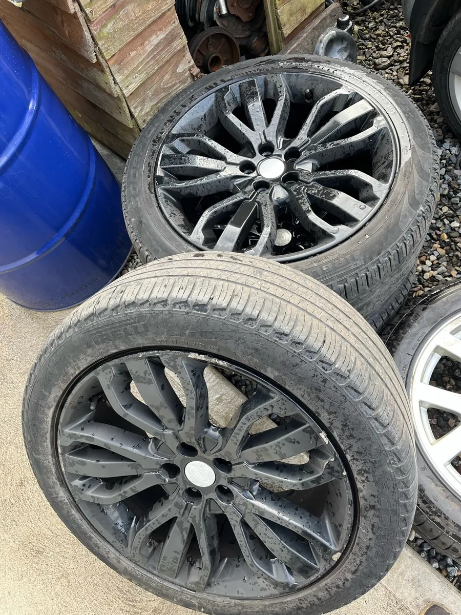 Range Rover alloys - Image 2