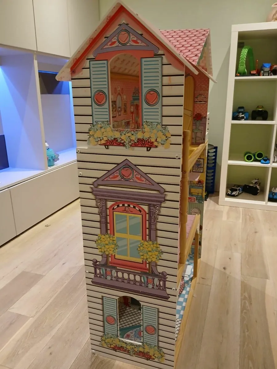 Dolls house - Image 2