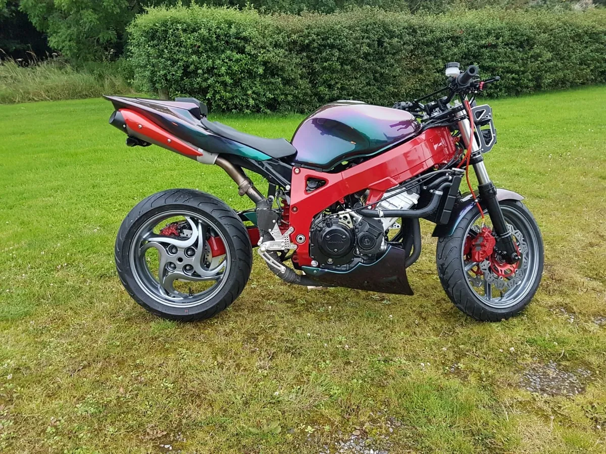 900rr streetfighter - Image 1