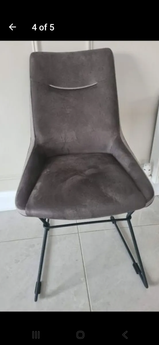 Dining table and chairs - Image 4