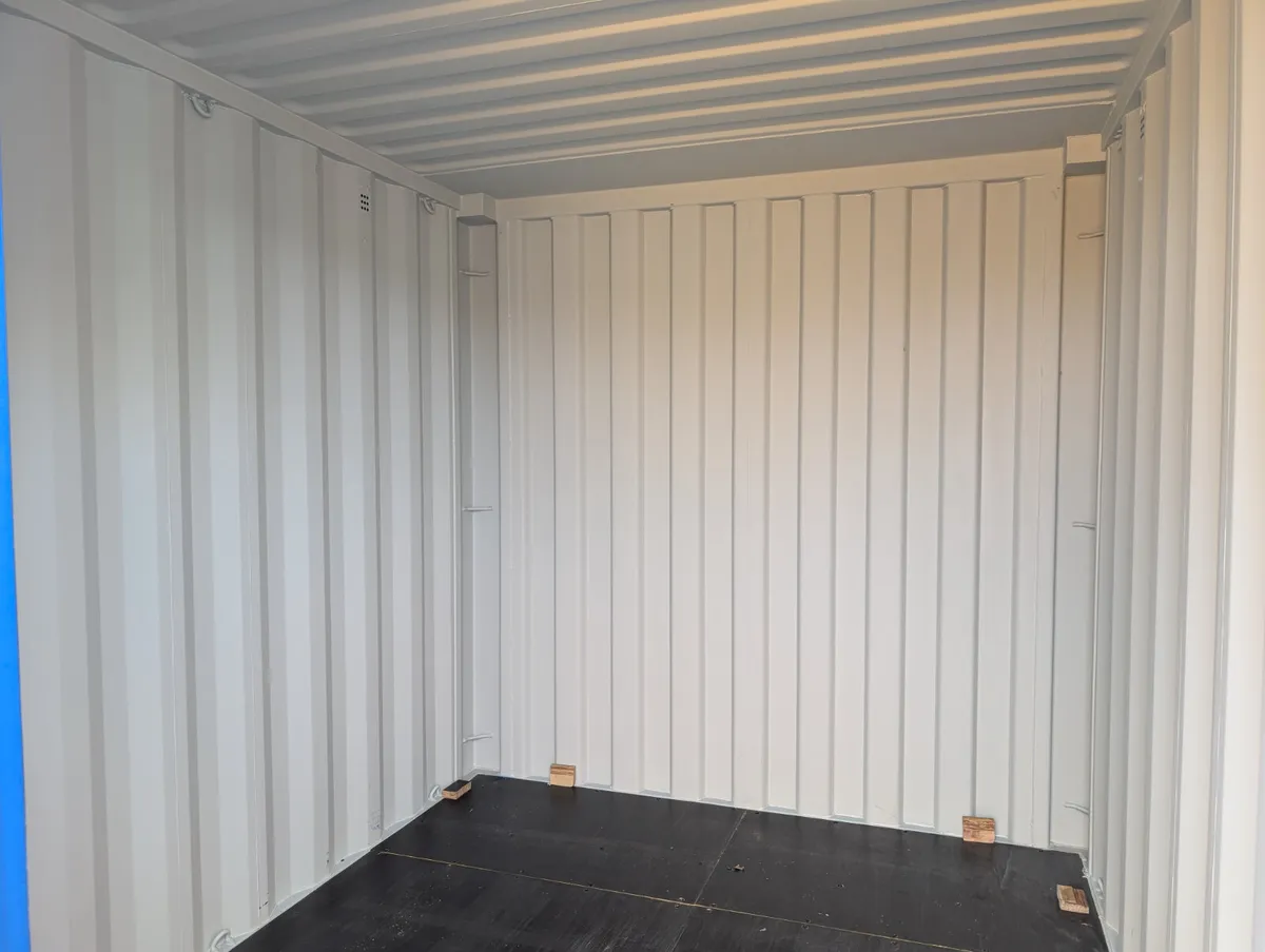 10 ft Storage container - Image 2