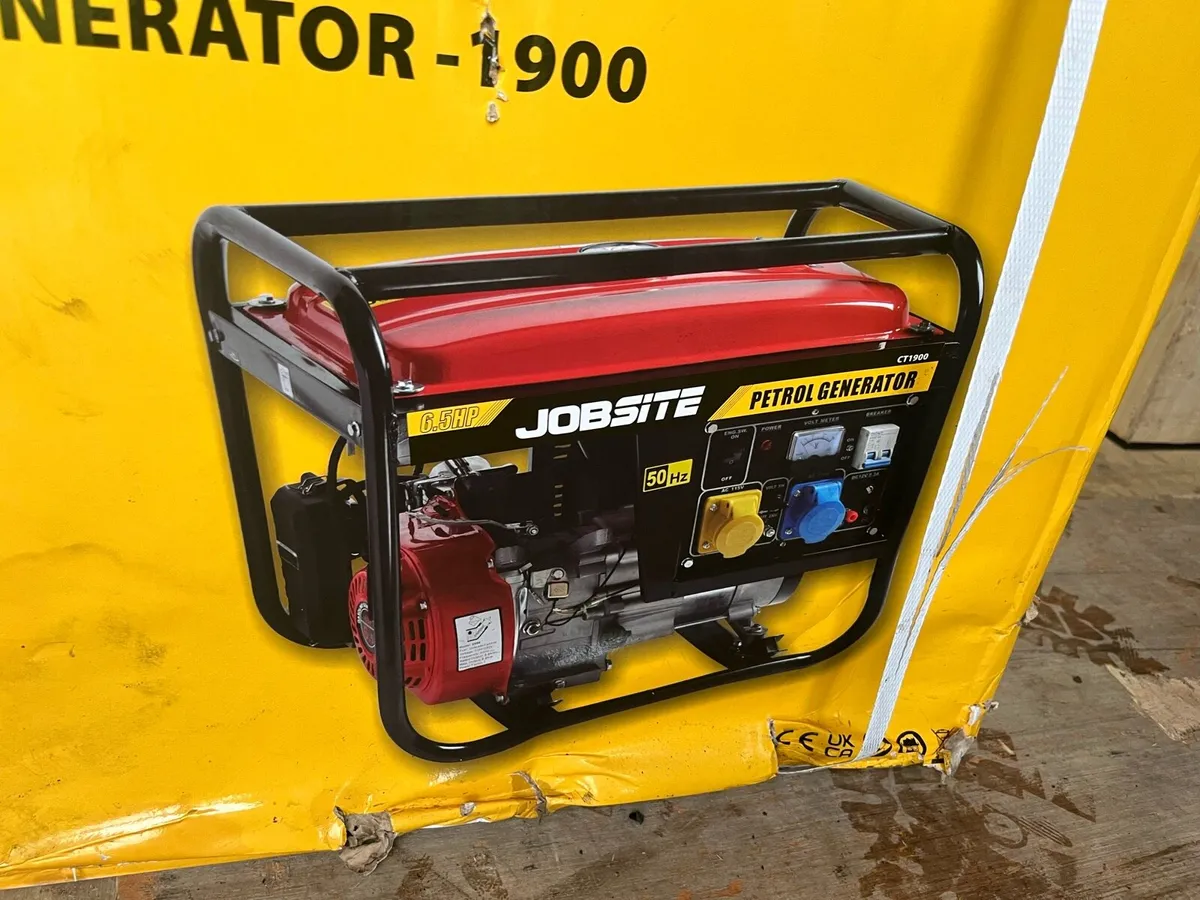 6.5 kVA petrol generator - Image 1