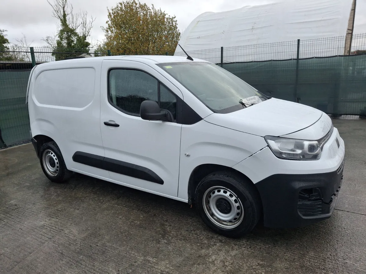 241 Fiat Doblo  1.5 Diesel Drive Home - Image 1