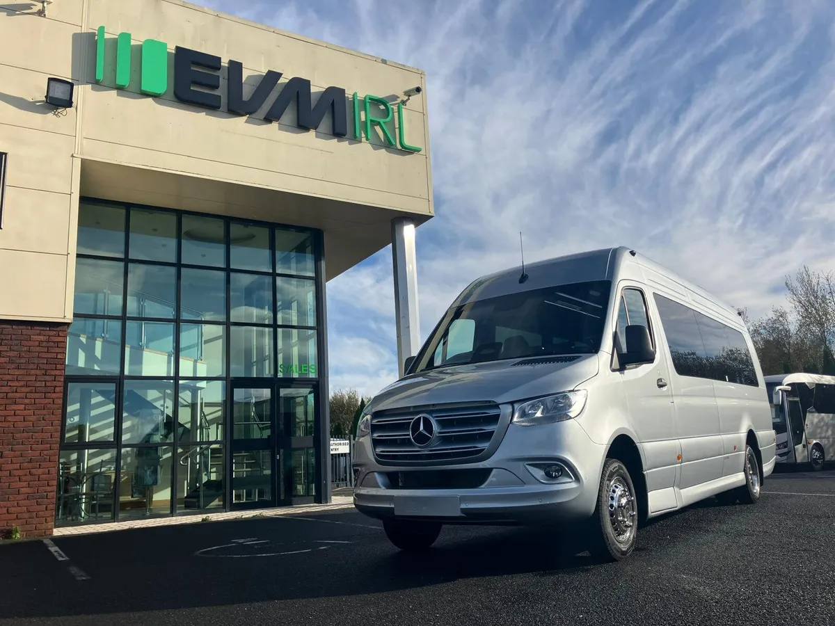 22 + D Classic Sprinter - Immediate Delivery - Image 1