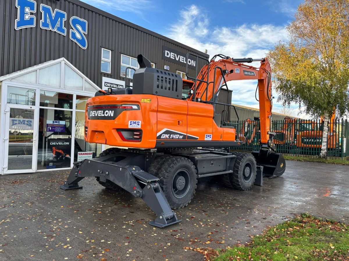 New Develon (Doosan) Dx140W-7 - Image 3