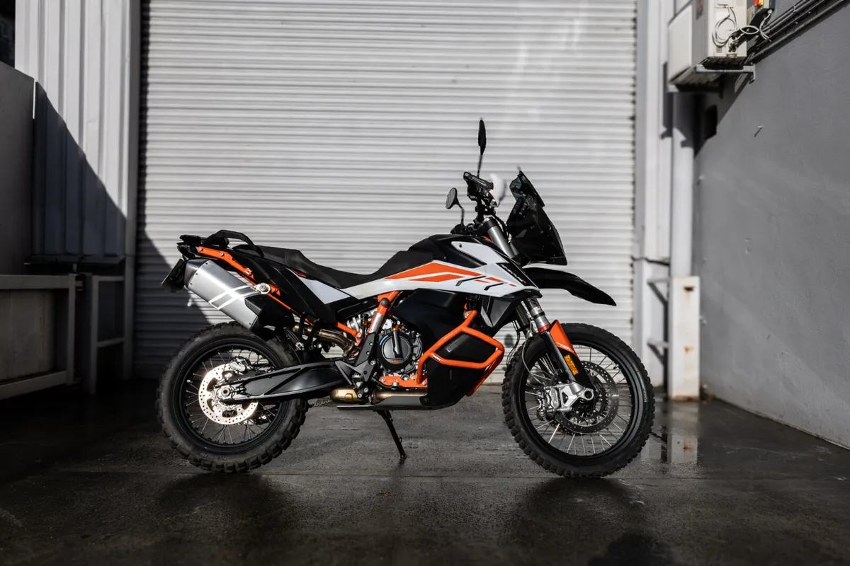 KTM Adventure 790 R 2020 - Image 1