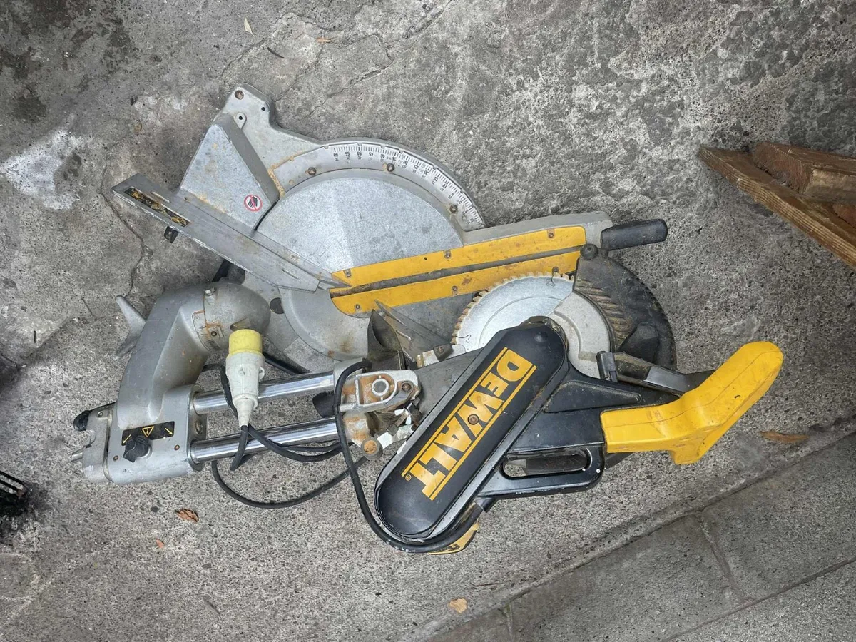 Diwalt Mitre Saw DW708-xl - Image 2