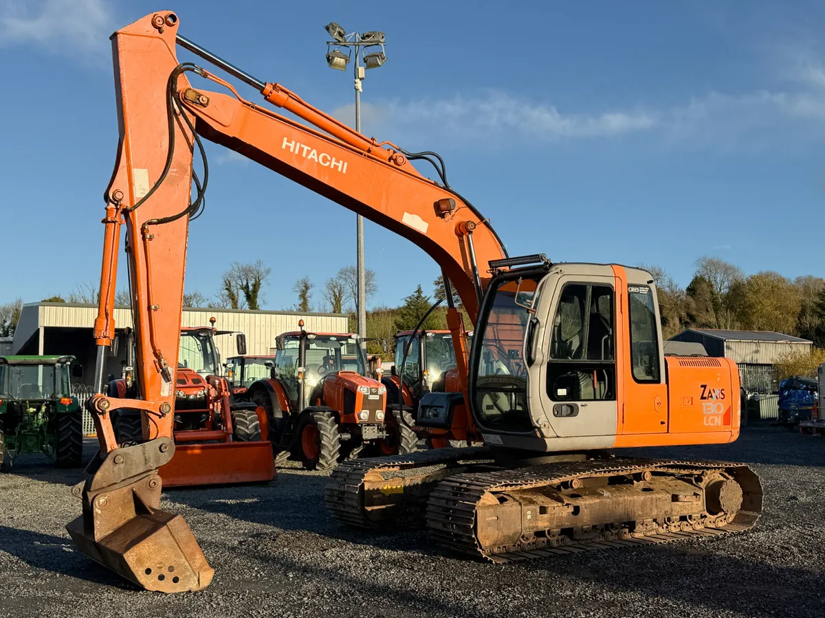 2005 Hitachi EX130-1 Digger - Image 4