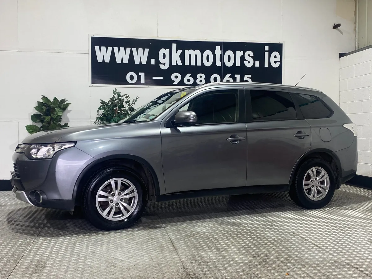 Mitsubishi Outlander 2014/// 4 WD COMMERCIAL/// - Image 2