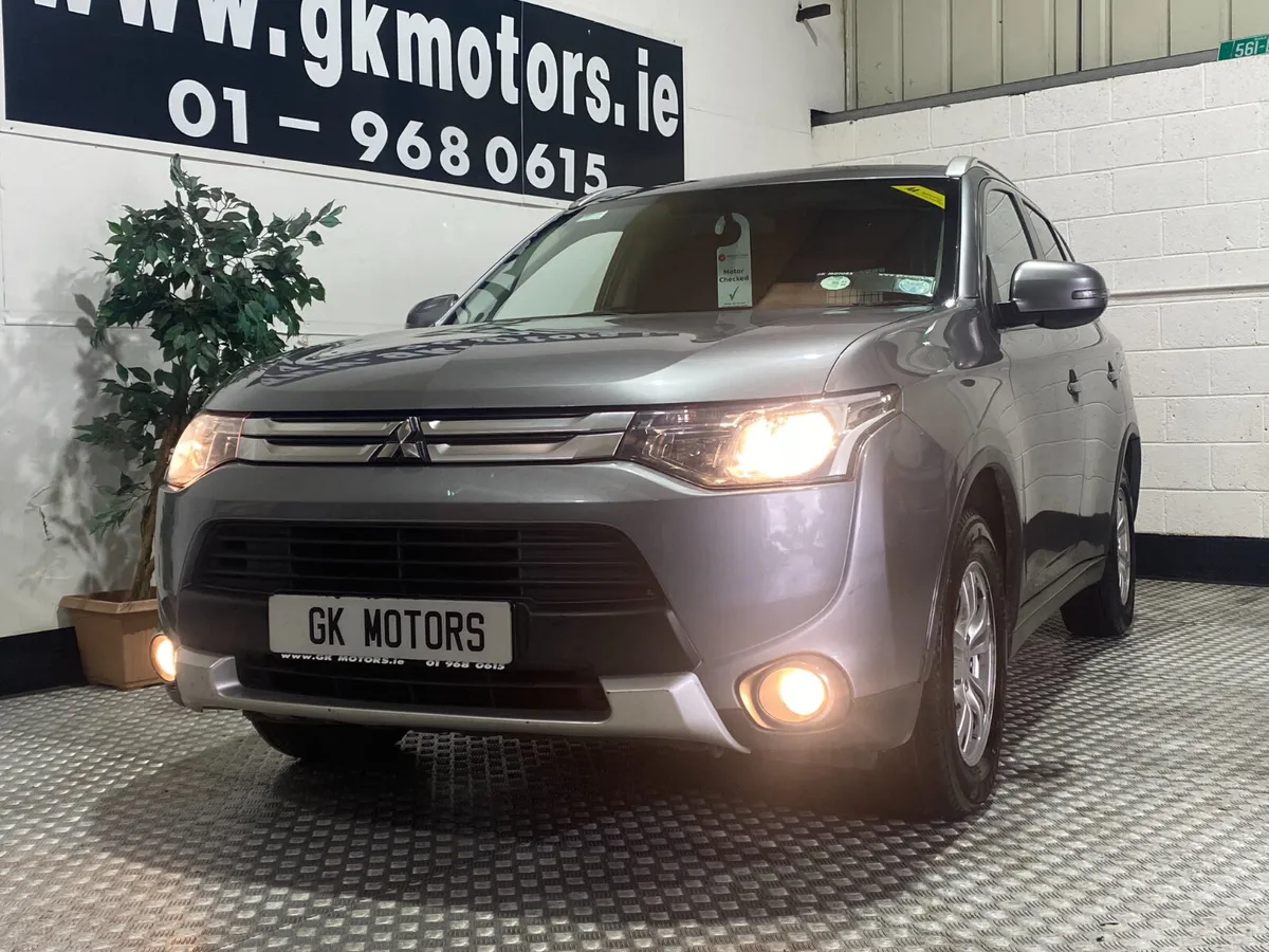 Mitsubishi Outlander 2014/// 4 WD COMMERCIAL/// - Image 4