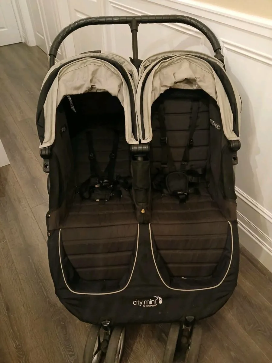 City Mini Double Buggy - Image 3
