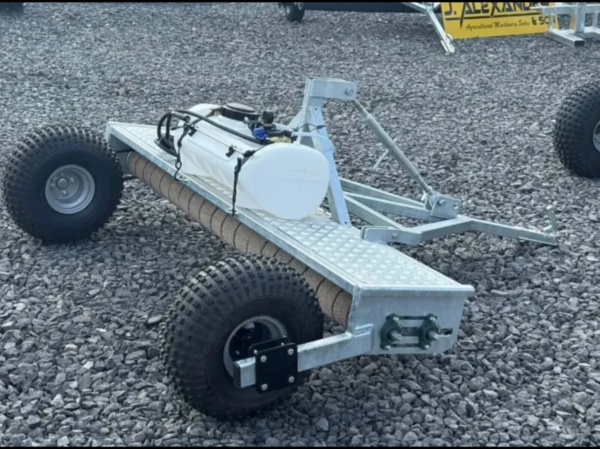 WEED LICKER NEW ICI - Image 4