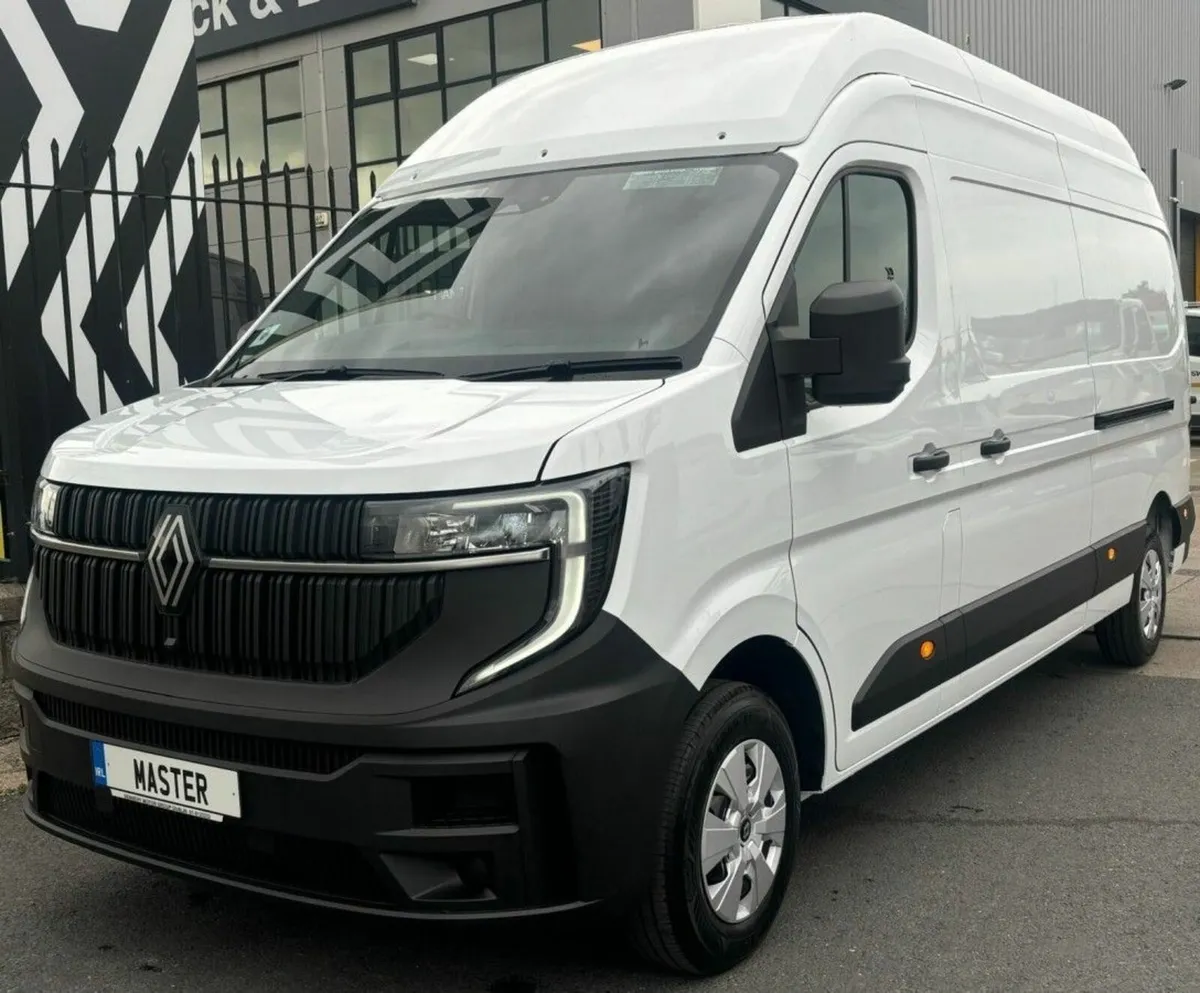 Renault Master L3H3 High Roof Master Start 130hp - Image 1