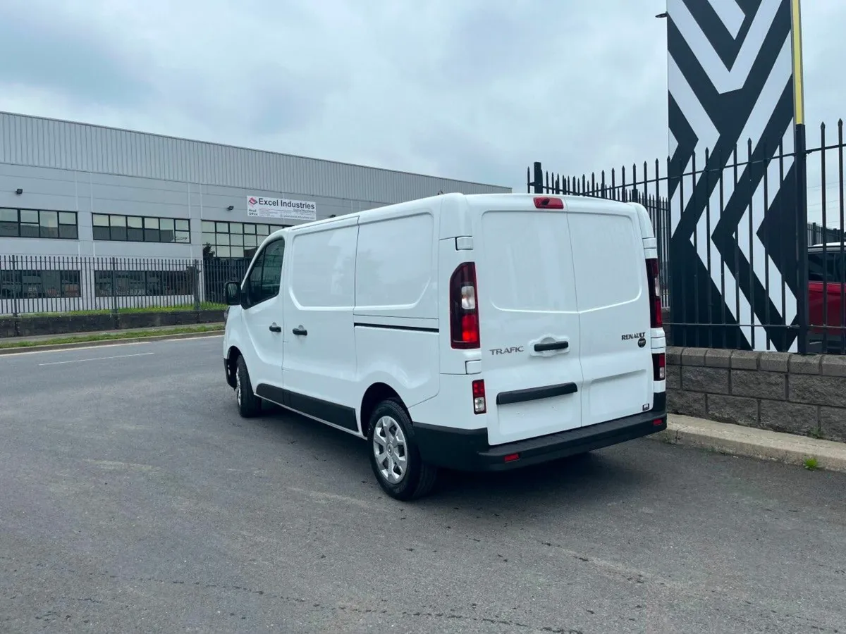 Renault Trafic SL30 Blue dCi 130 Business+ Panel V - Image 4