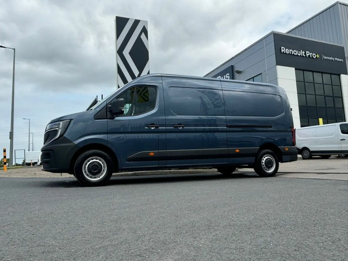 Renault Master LM35 130hp Advance now available - Image 2
