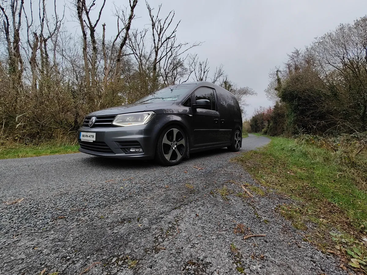 Volkswagen Caddy DSG 2.0 TDI 2019 - Image 4