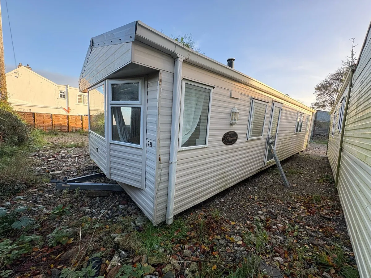 3 bed Mobile Home winter pack - Image 1