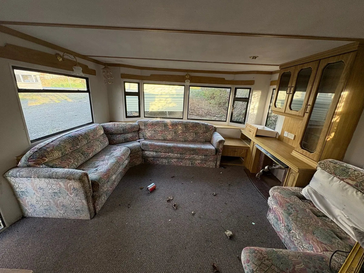 3 bedroom mobile home - Image 3