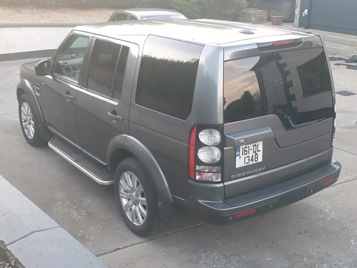 2016 Land Rover Discovery 4 Commercial 3.0 SD - Image 2
