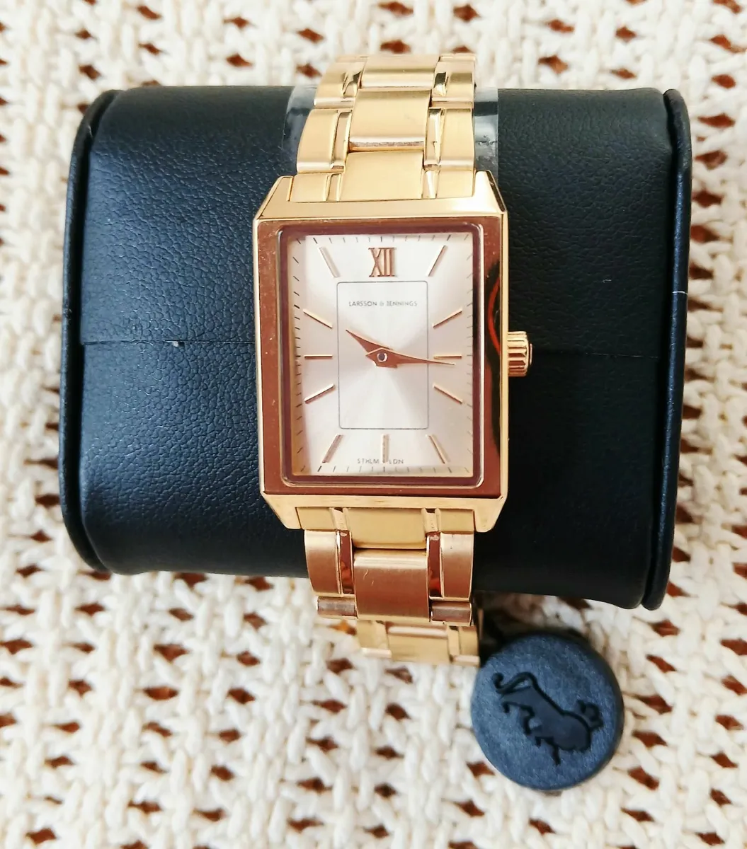 Ladies Watch - Image 1